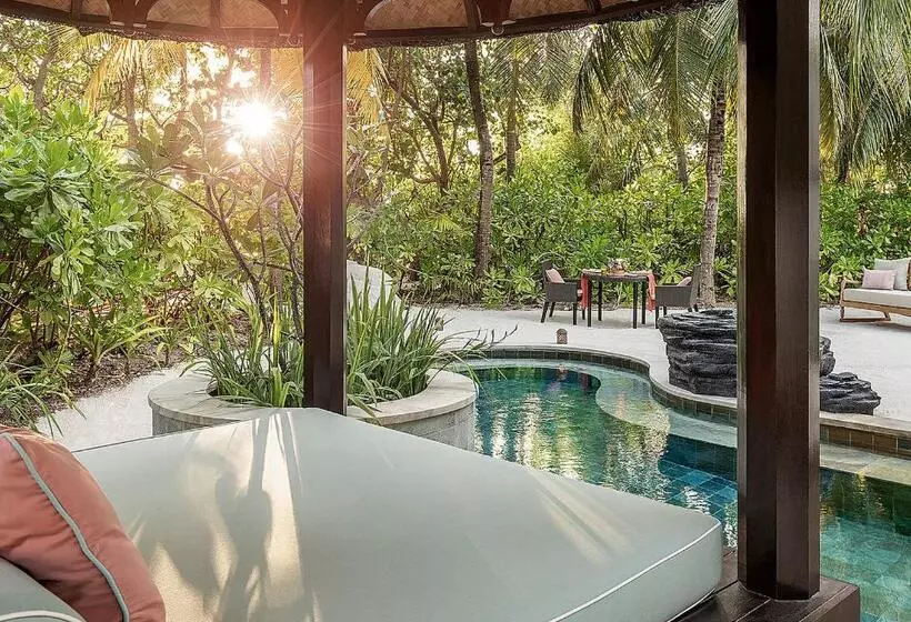 اتاق لوکس, Four Seasons Resort Maldives At Kuda Huraa