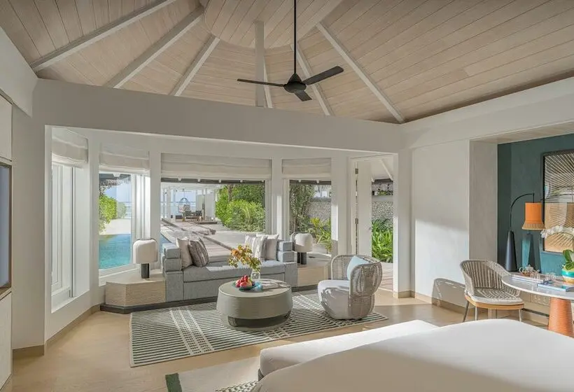 ویلای یک اتاق خوابه با استخر شنا, Four Seasons Resort Maldives At Kuda Huraa