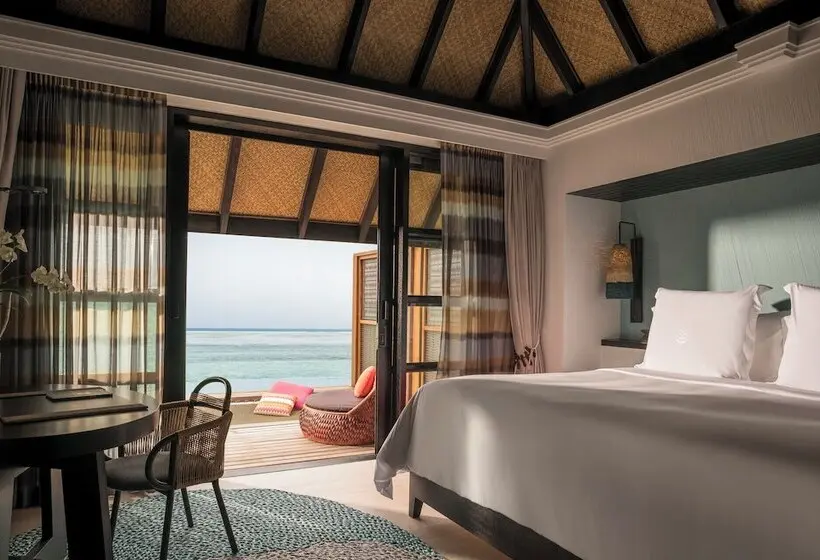 سوئیت خانواده 2 خوابه, Four Seasons Resort Maldives At Kuda Huraa