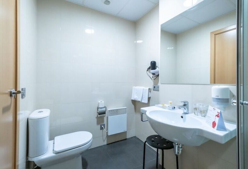 Номер Стандарт, Abades Via Norte