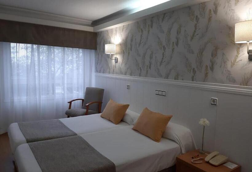 اتاق استاندارد, Almirante