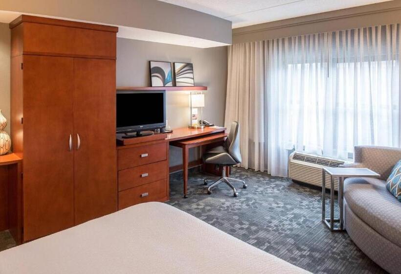 キングサイズベッドのスタンダードルーム, Courtyard Clemson