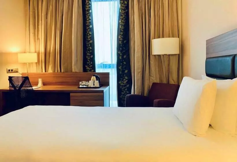 Standard-huone, Hilton Garden Inn Sevilla