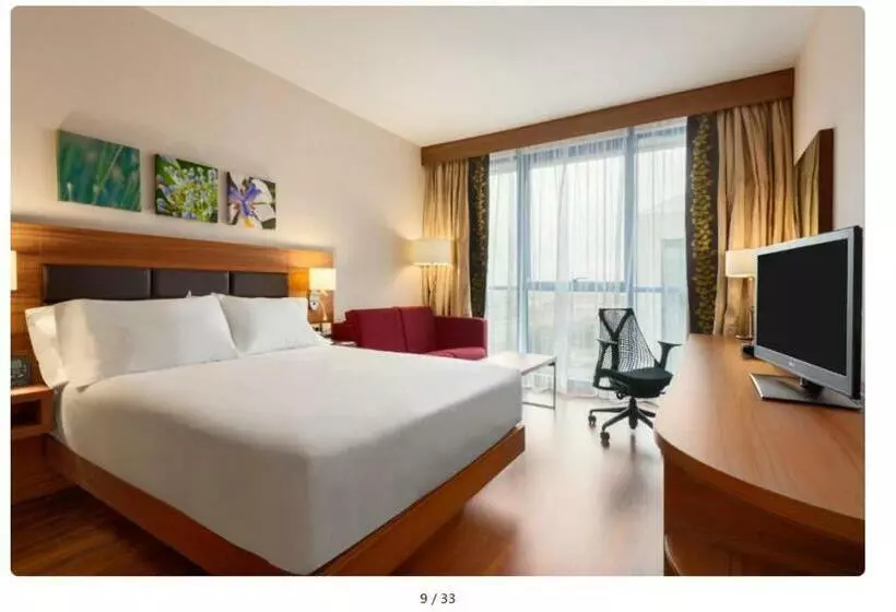 Standard-huone, Hilton Garden Inn Sevilla