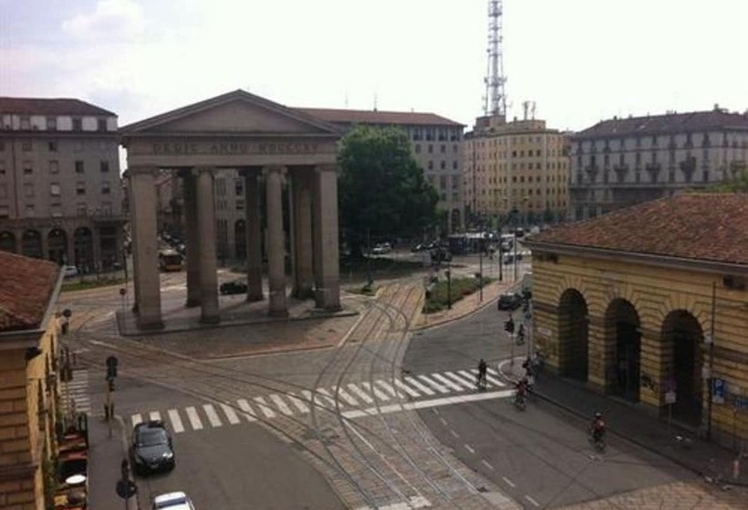 豪华三人间, Milano Navigli