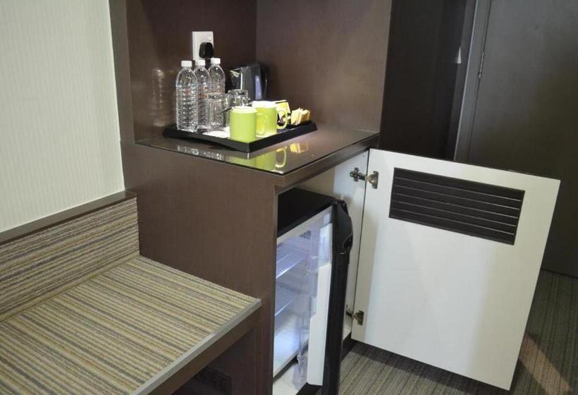 キングサイズベッドのスーペリアルーム, Première