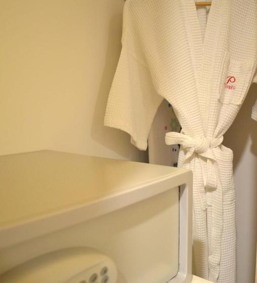 エクゼクティブトリプル, Première