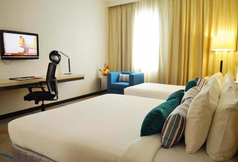 エクゼクティブトリプル, Première