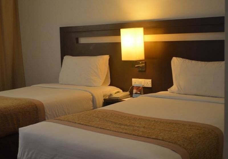 エクゼクティブルーム, Première