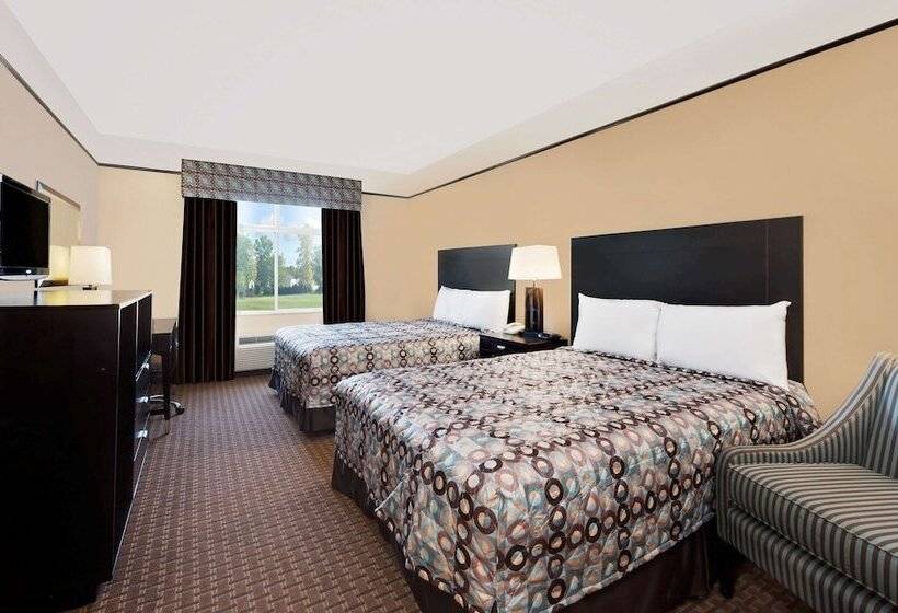 스탠다드 스튜디오, Super 8 By Wyndham Odessa Tx