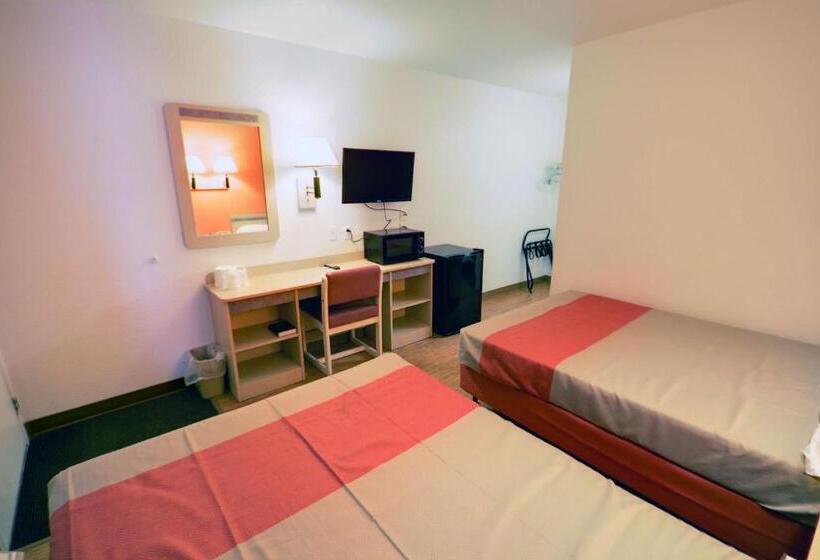 غرفة قياسية رباعية, Motel 6alamogordo, Nm