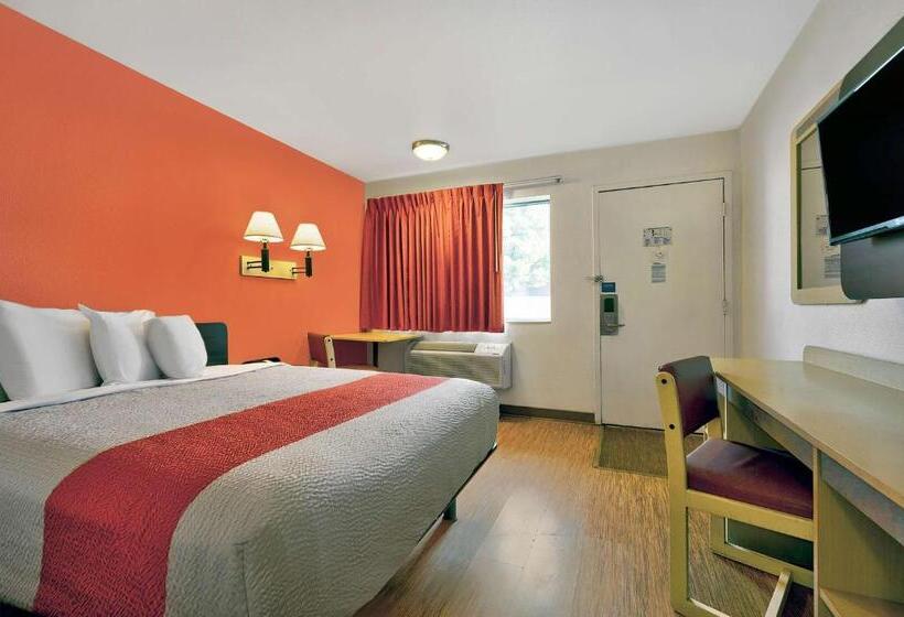 غرفة قياسية لذوى الاحتياجات الخاصة, Motel 6alamogordo, Nm