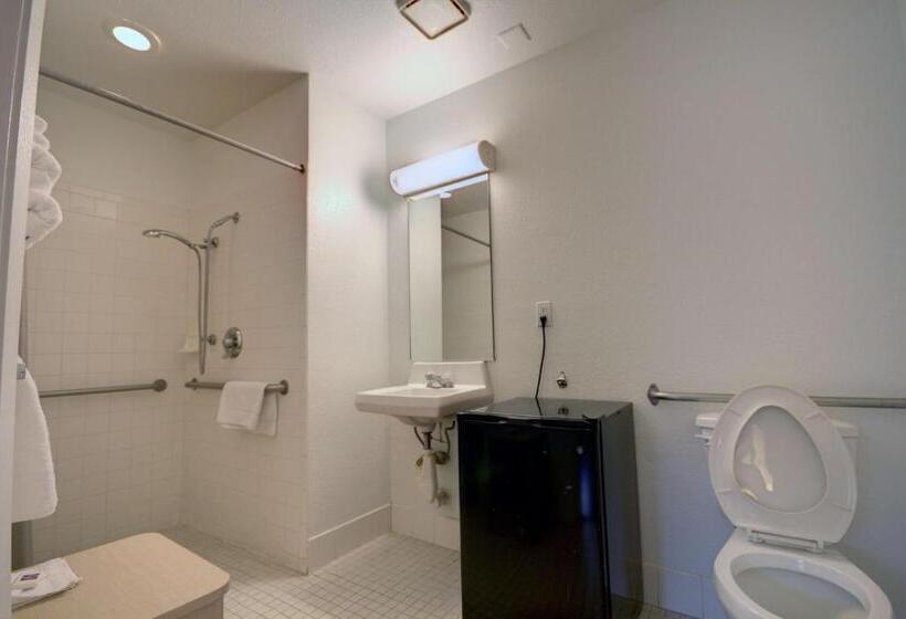 غرفة قياسية لذوى الاحتياجات الخاصة, Motel 6alamogordo, Nm