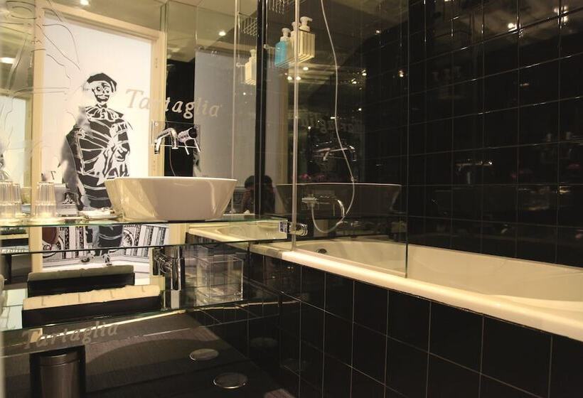 سوییت, Teatro Boutique Rooms & Suites