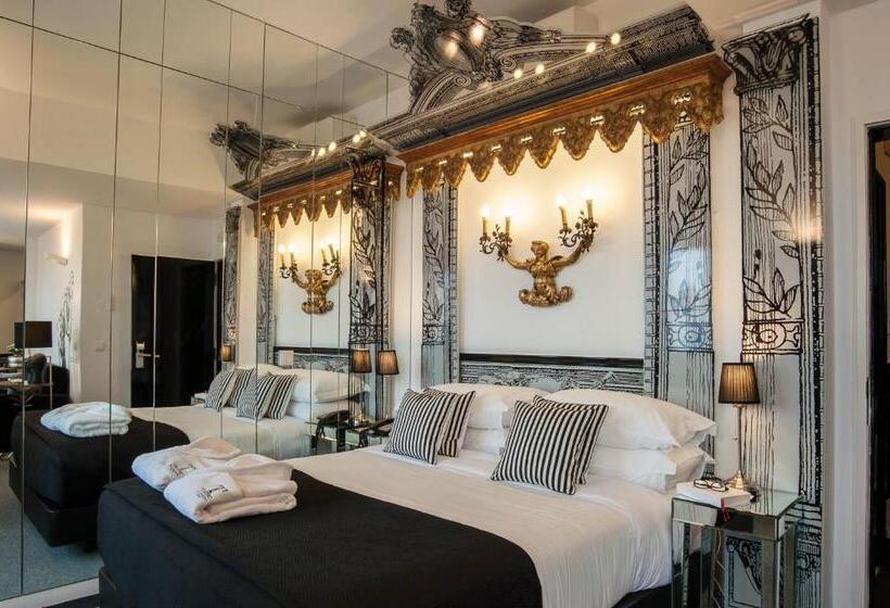 سوییت جونیور, Teatro Boutique Rooms & Suites