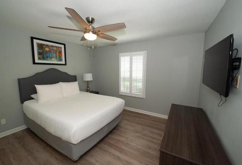 سوئیت برای معلولان, Frenchmen Orleans At 519, Ascend Hotel Collection