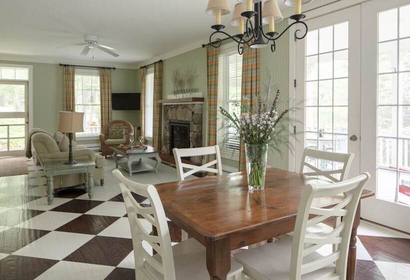 منزل غرفتين نوم, Hidden Pond Resort