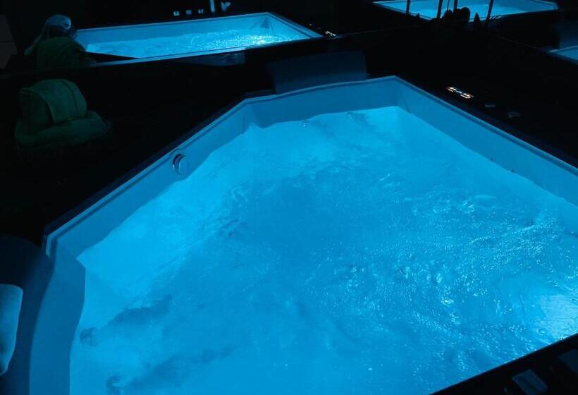 جناح ديلوكس, Classic Motor Lodge Providence   West Greenwich