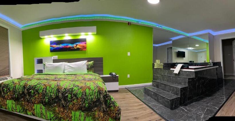 جناح ديلوكس, Classic Motor Lodge Providence   West Greenwich