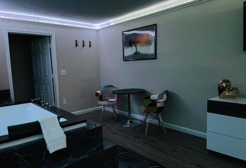 جناح ديلوكس, Classic Motor Lodge Providence   West Greenwich