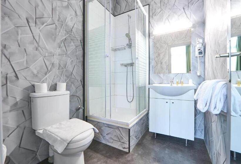 标准间, Derby Merode