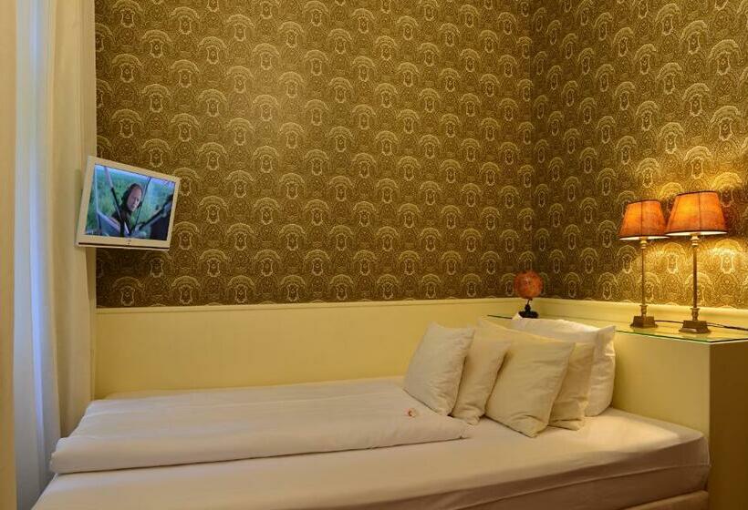 스탠다드 싱글 룸, Domstern