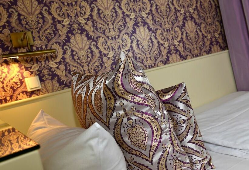 스탠다드 싱글 룸, Domstern