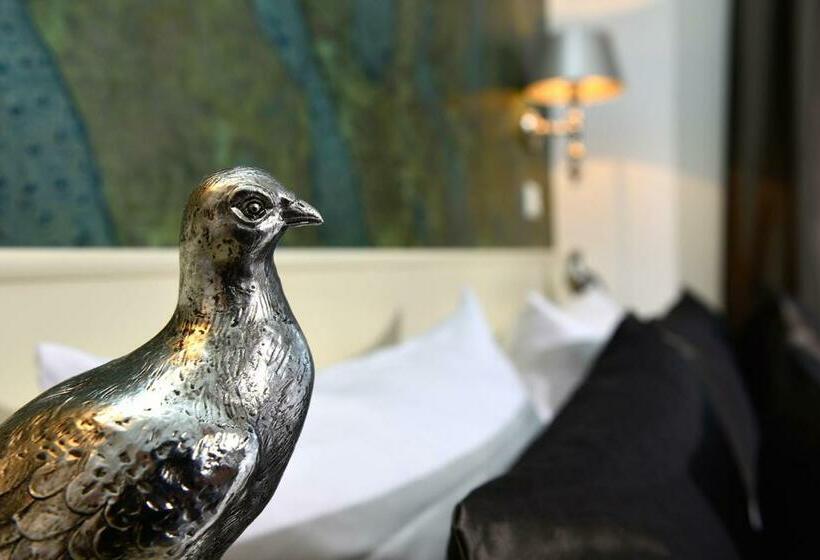 스탠다드 룸, Domstern