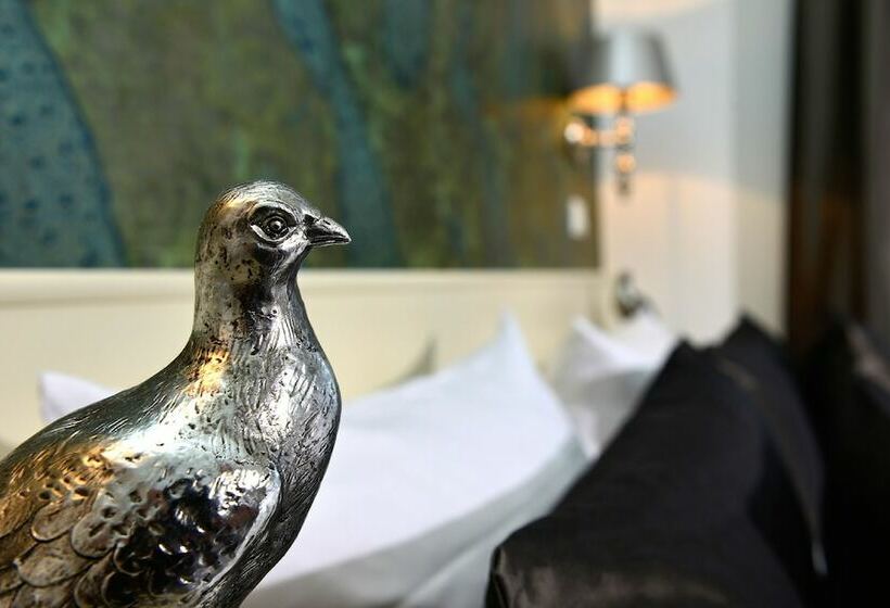 스탠다드 룸, Domstern