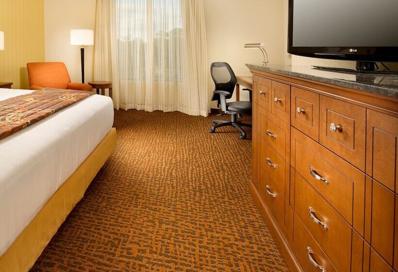 غرفة ديلوكس, Drury Plaza Hotel Valdosta