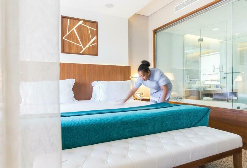 سوییت جونیور, Epic Sana Lisboa