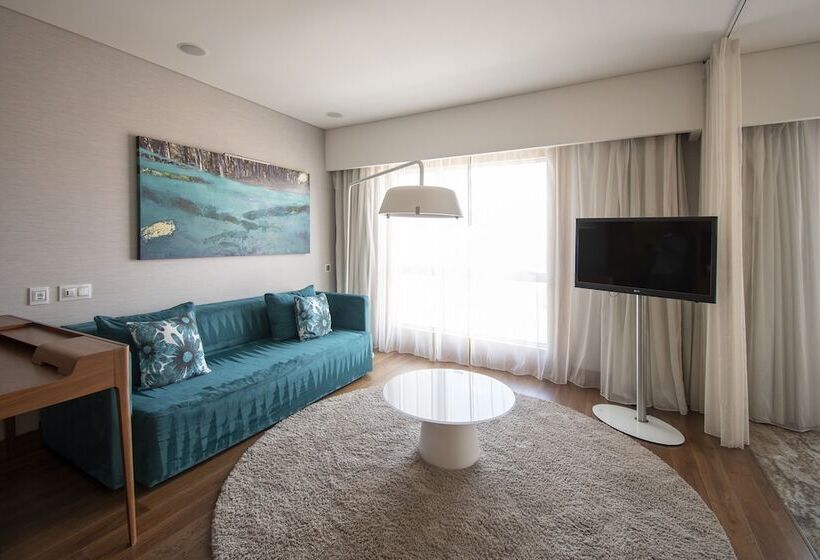 سوییت جونیور, Epic Sana Lisboa