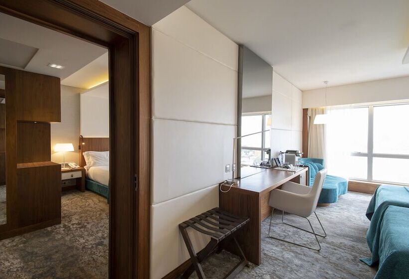 اتاق پرمیوم, Epic Sana Lisboa