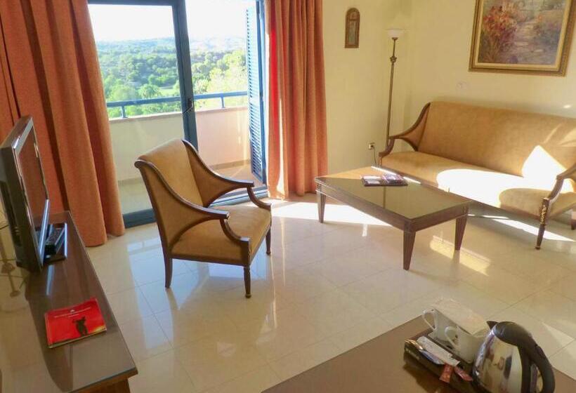 Полулюкс, Golf Campoamor