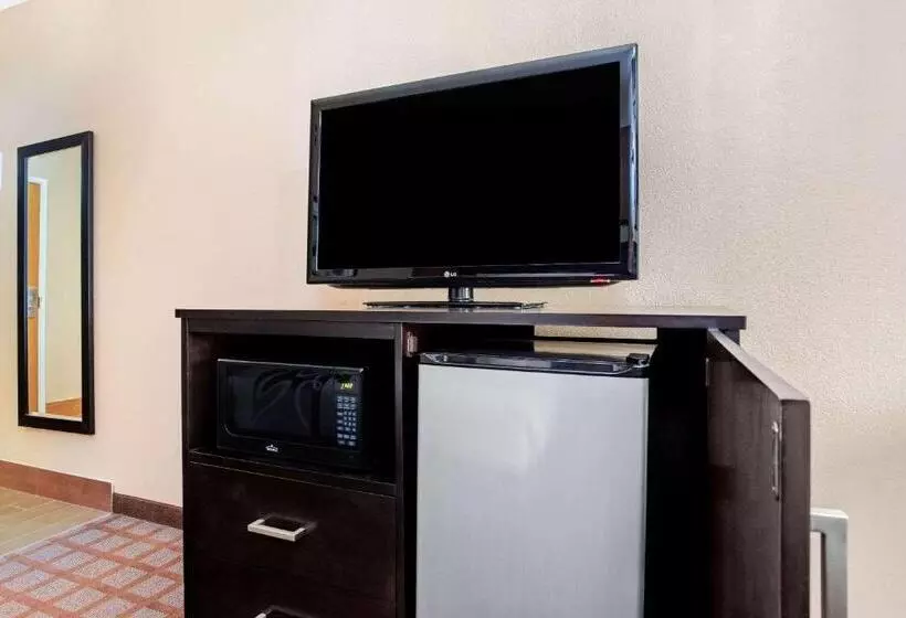 キングサイズベッドのデラックスルーム, La Quinta By Wyndham Indianapolis Airport Plainfield