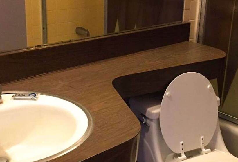 스탠다드 룸 더블 침대 2개, Sunset Inn Manning