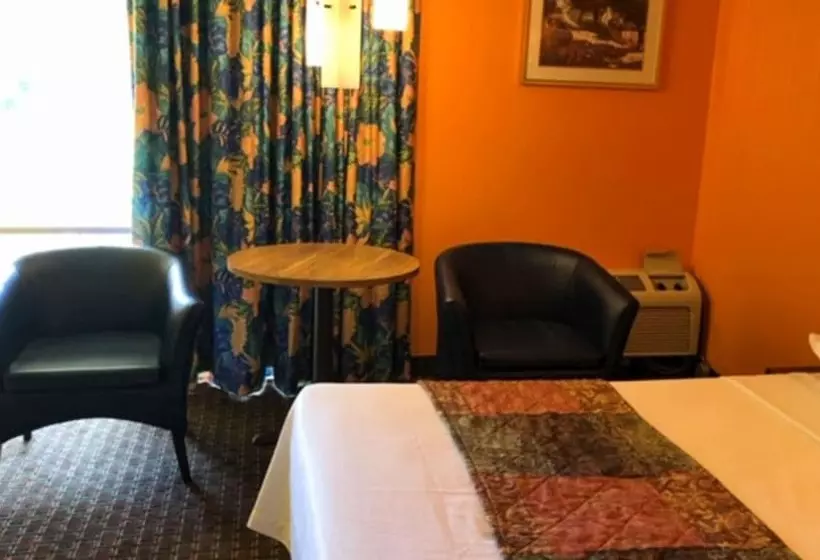 ２ダブルベッドのスタンダードルーム, Sunset Inn Manning