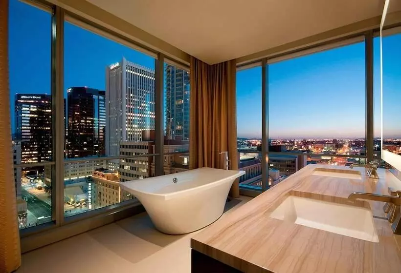 ダブルベッドのスタンダードスタジオ, The Westin Phoenix Downtown