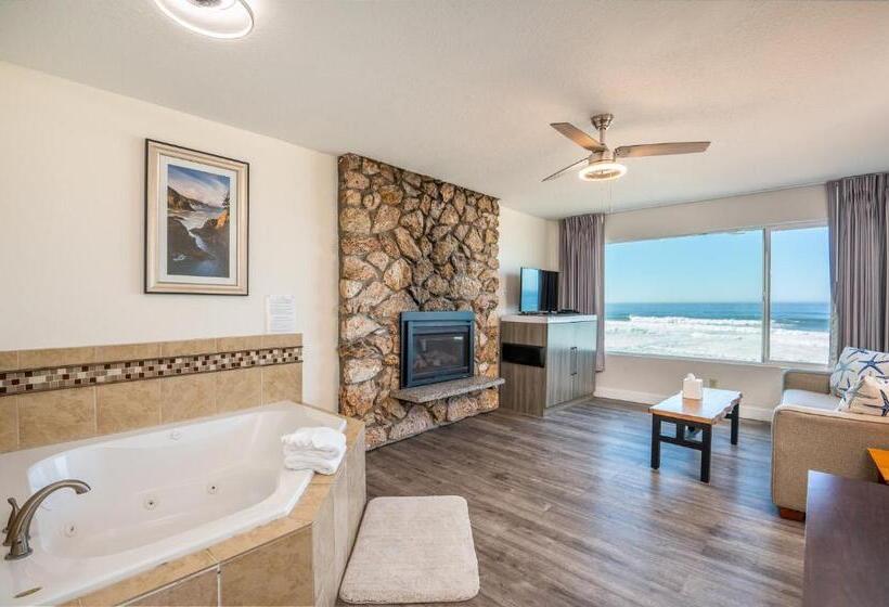자쿠지 스위트, Sailor Jack Oceanfront Motel