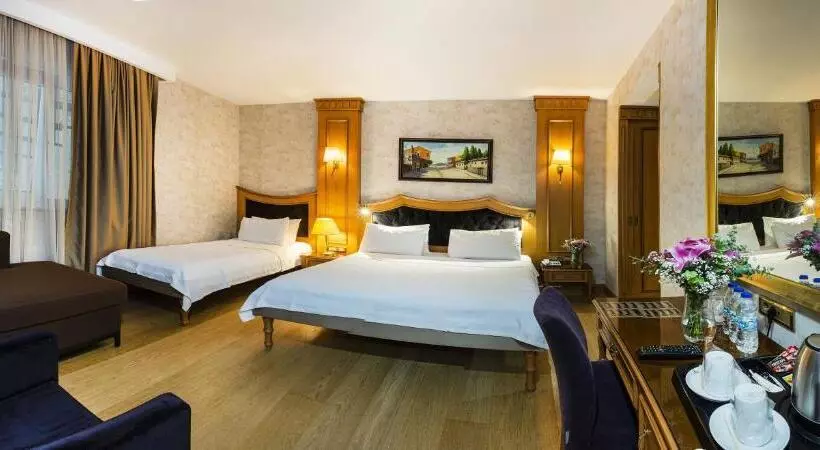 اتاق سوپریور چهار تخته, Aprilis Hotel   Special Category