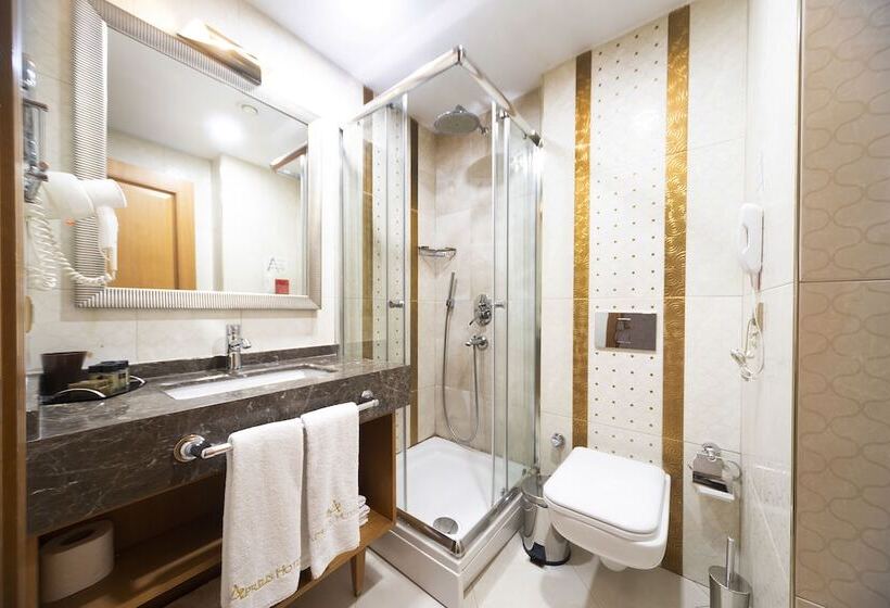 اتاق استاندارد سه نفره, Aprilis Hotel   Special Category