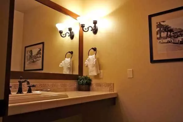 スタンダードスタジオ, Homestead Resort