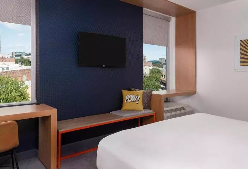 キングサイズベッドのスタンダードルーム, Aloft Asheville Downtown