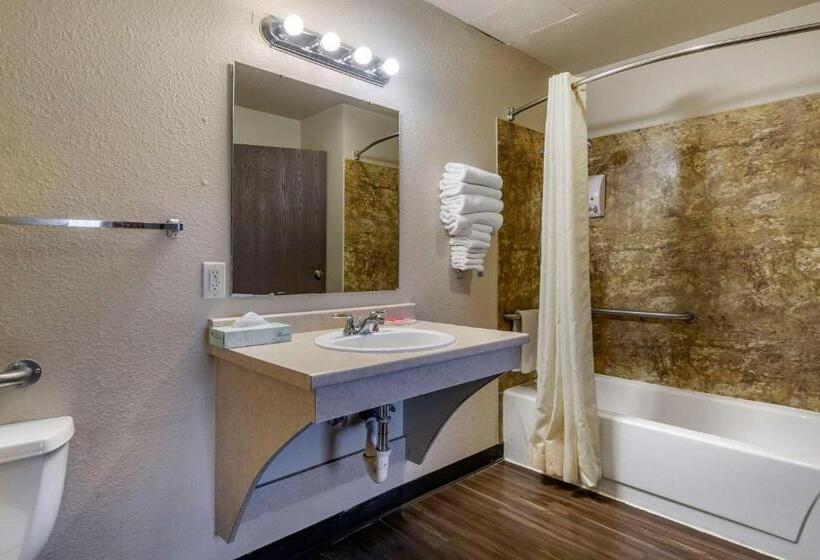 Номер Стандарт Адаптированный для Инвалидов, Econo Lodge Ellensburg Near University