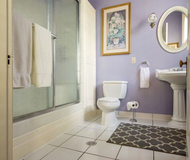 标准间, Historic Michabelle Inn