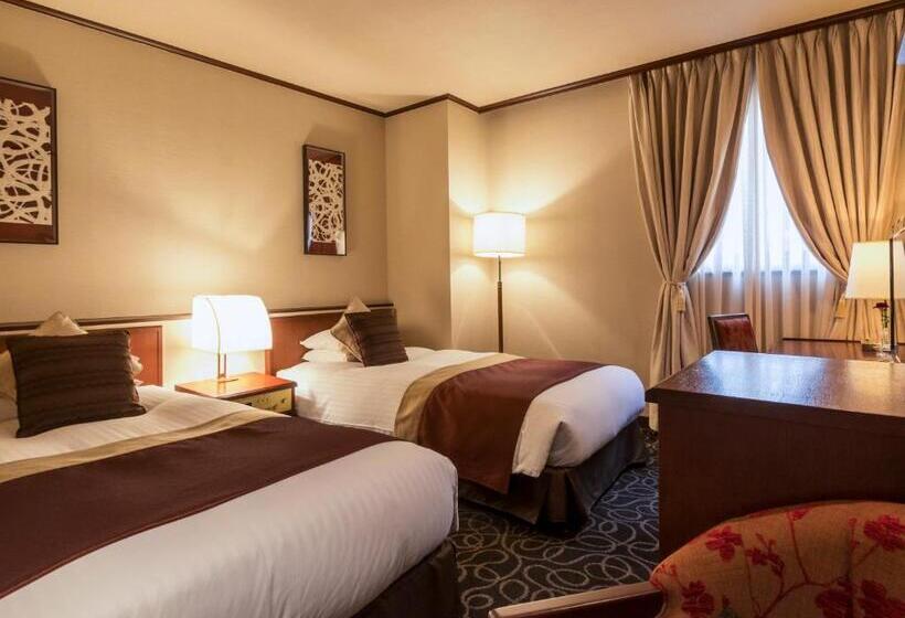 Üç Kişilik Standart Oda, Shibuya Creston