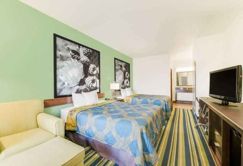 סוויטת 2 חדרי שינה, Super 8 By Wyndham Cotulla Tx
