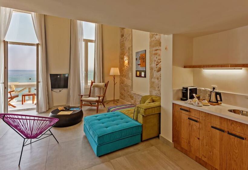 海の見えるエクゼクティブスイート, Thalassa Boutique