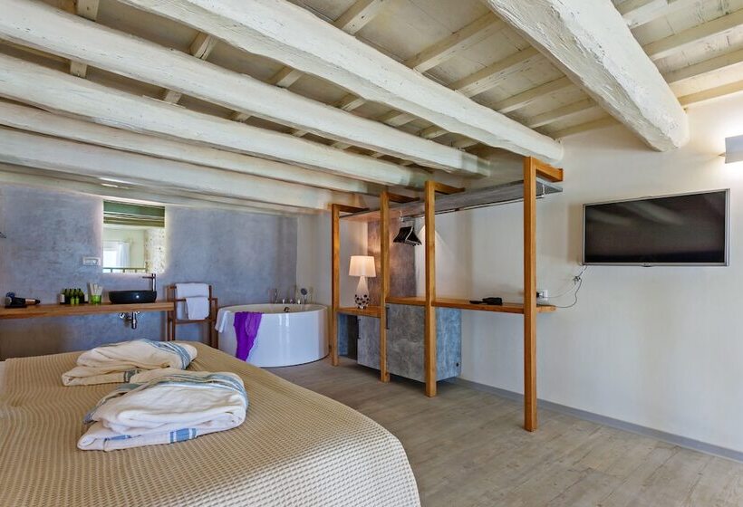 海の見えるエクゼクティブスイート, Thalassa Boutique