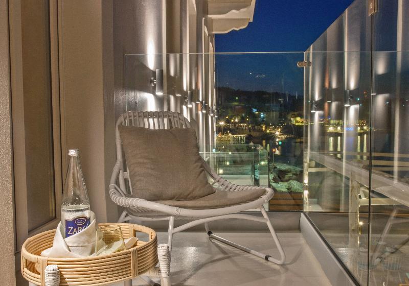 オーシャンビュースーペリアースイート, Thalassa Boutique